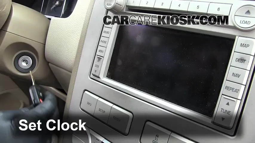 2007 Lincoln MKX 3.5L V6 Clock
